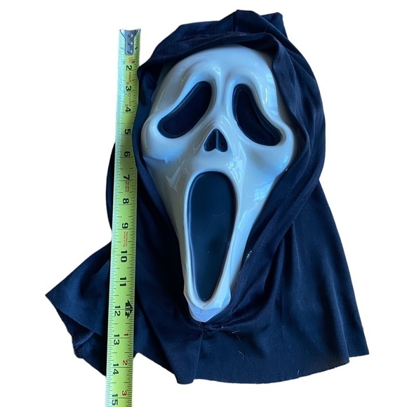 GHOSTFACE SCREAM Mask Fun World Halloween Costume 9206SFD APRIL-JUNE 2011 - Picture 12 of 13